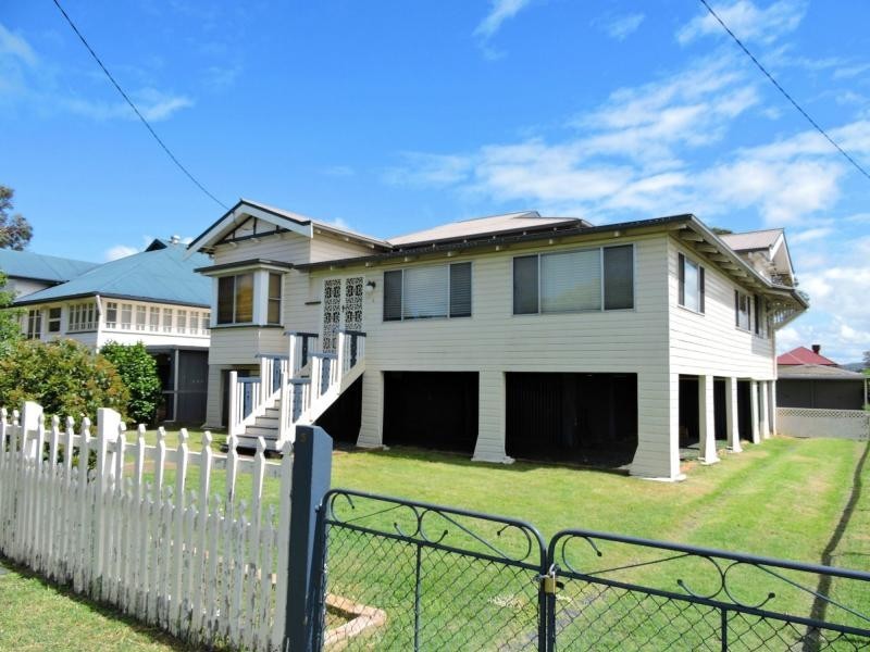 5 Wood Street, Warwick QLD 4370