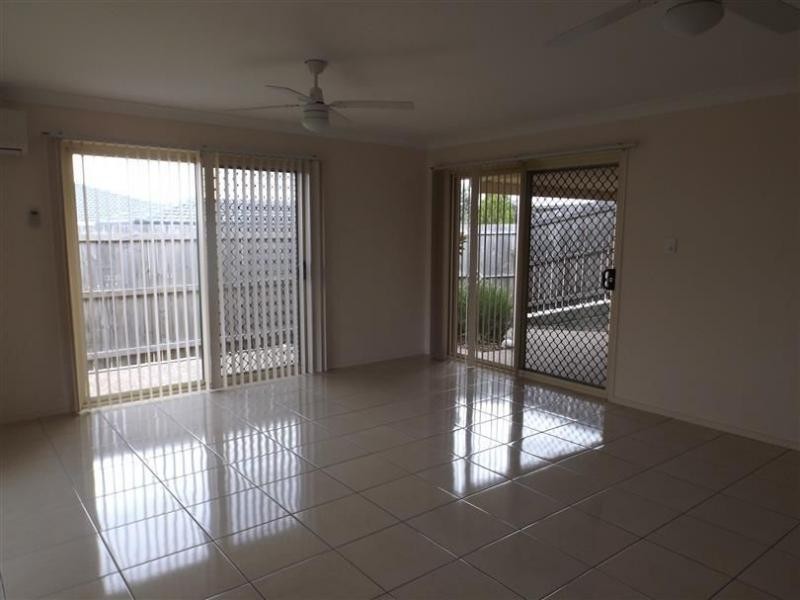 1/20 Douglas Street, Warwick QLD 4370