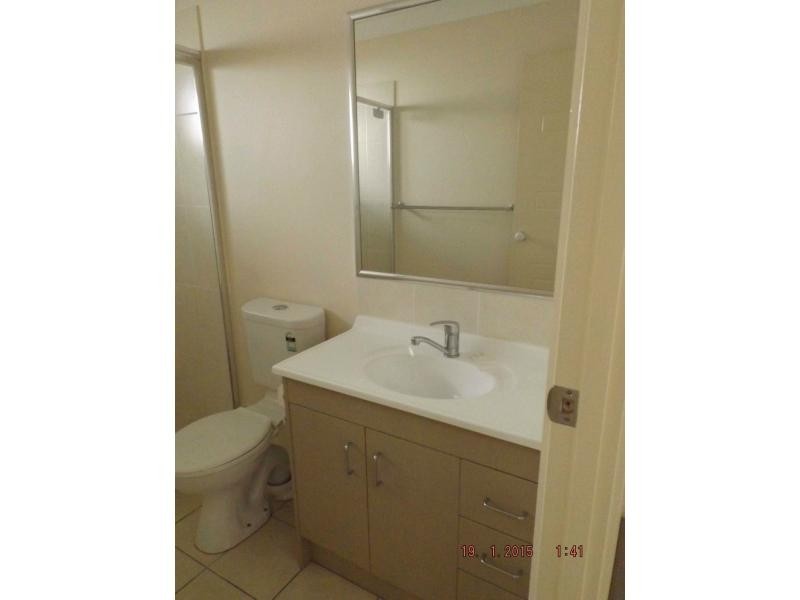 1/20 Douglas Street, Warwick QLD 4370