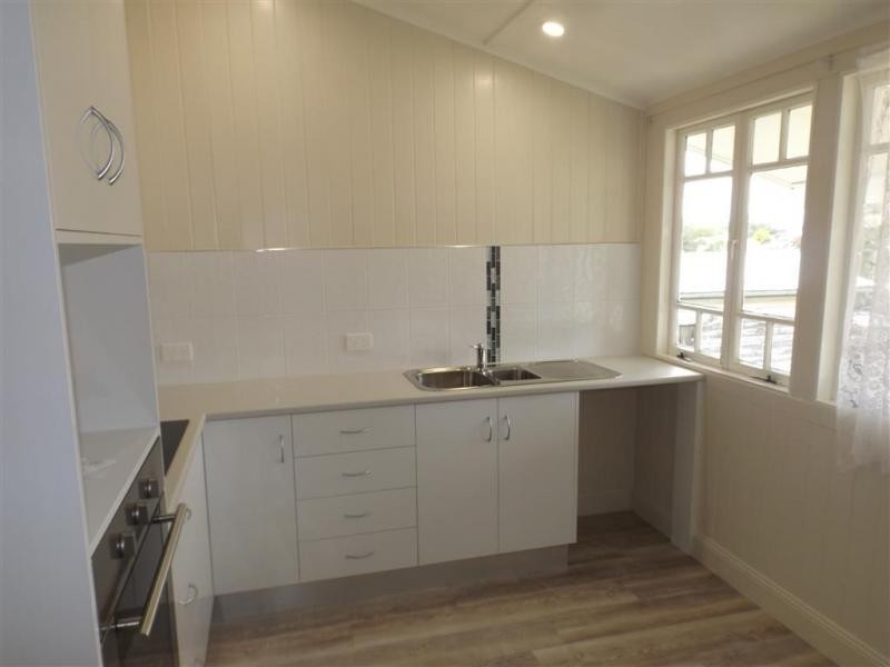 20 Gore Street, Warwick QLD 4370