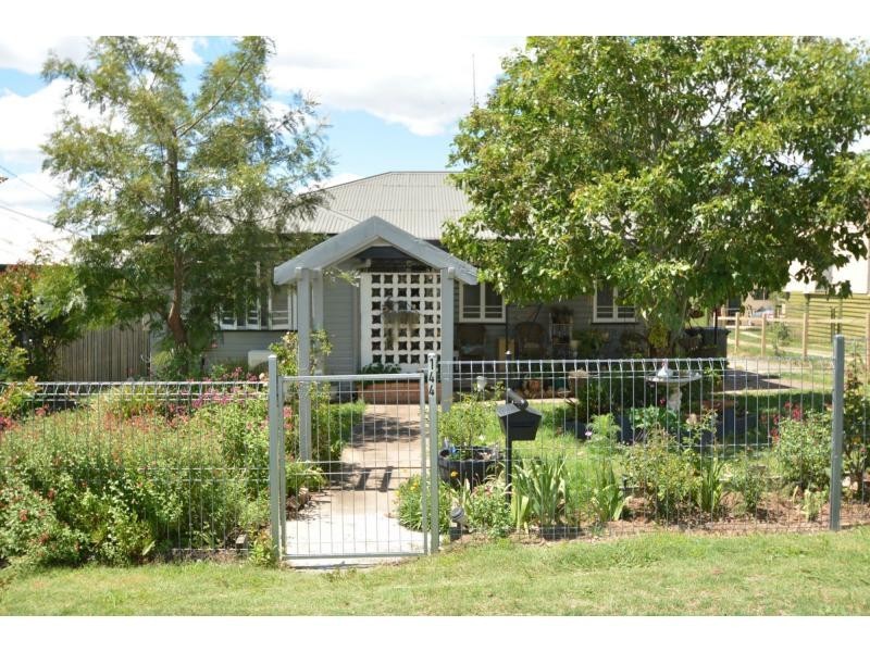 144 Percy Street, Warwick QLD 4370