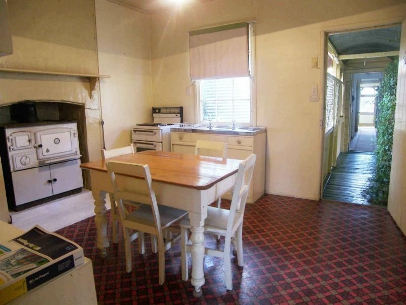 104 Fitzroy Street, Warwick QLD 4370