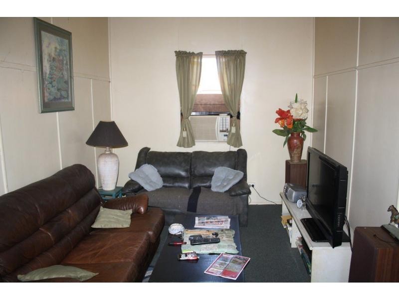 17 Herbert Street, Allora QLD 4362