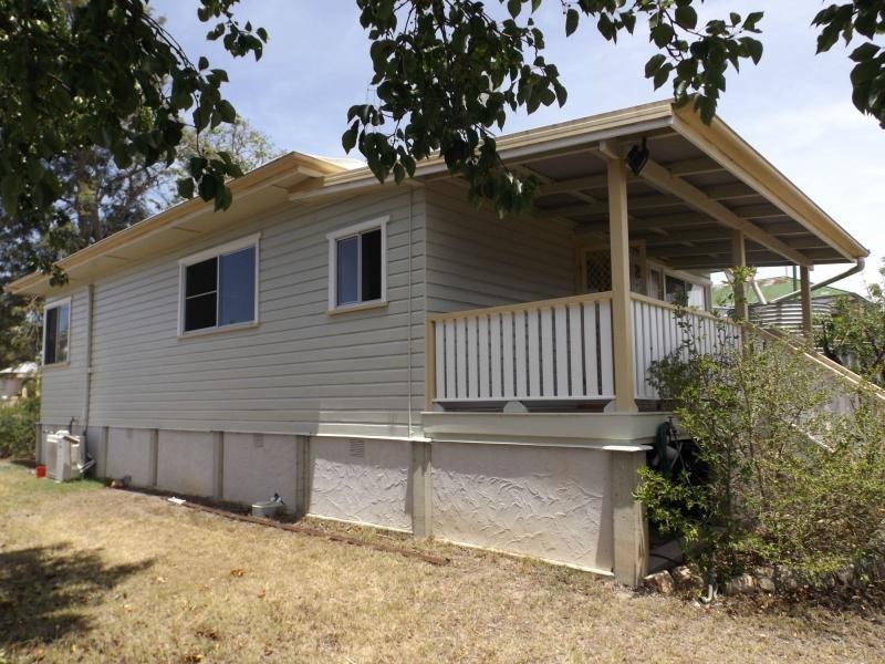 37 Wattle Avenue, Warwick QLD 4370