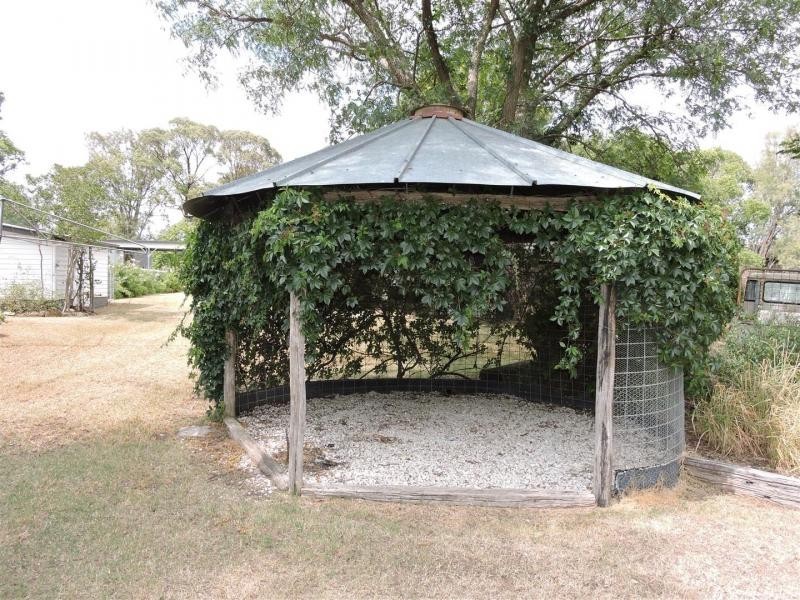22 Crothers Road, Massie QLD 4370