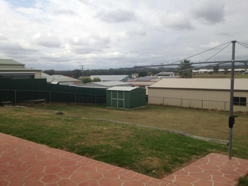 33 Walker Street, Warwick QLD 4370