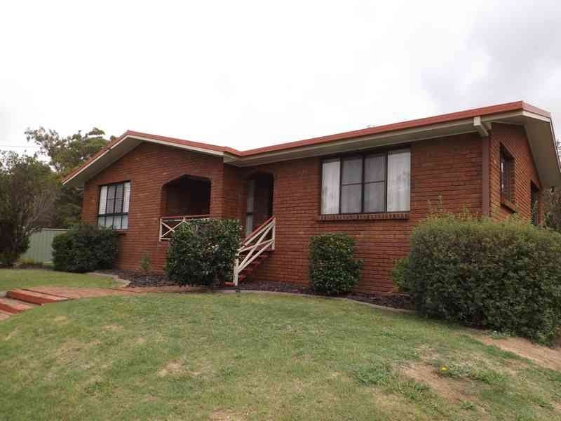 15 Hawker Road, Warwick QLD 4370