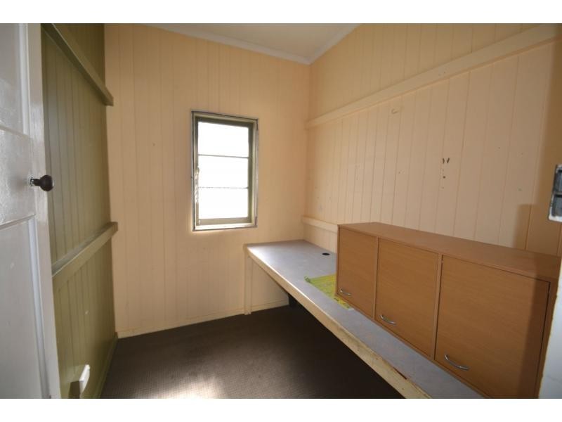 27 Albert Street, Warwick QLD 4370