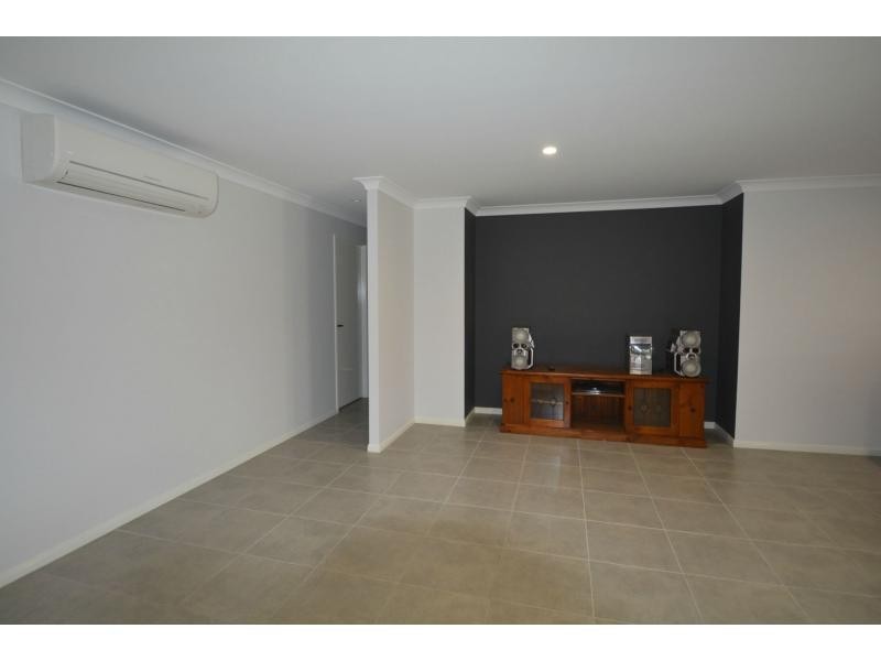 23 Reyburn Street, Warwick QLD 4370