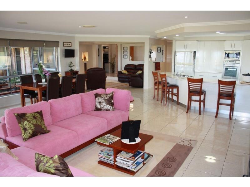 16 Kalinda Rise, Sladevale QLD 4370