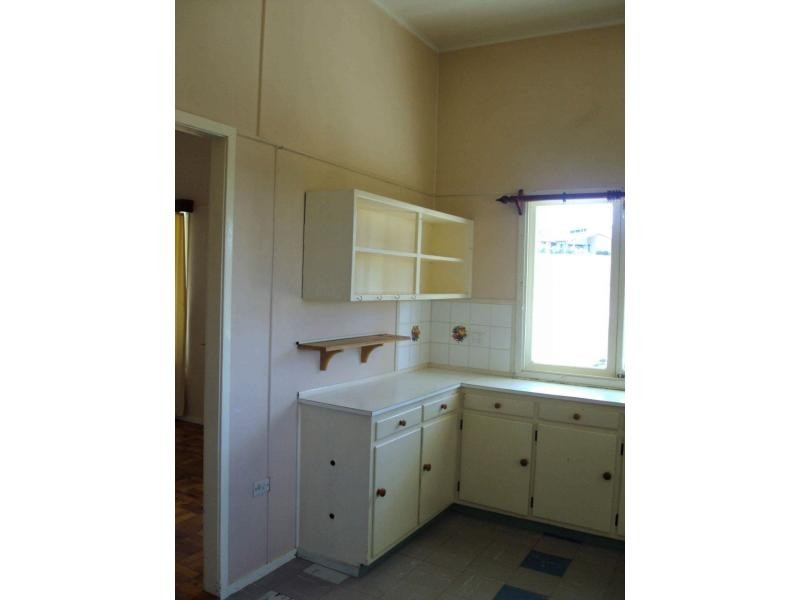 24 Glen Road, Warwick QLD 4370
