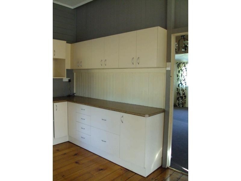 107 Cleary Street, Warwick QLD 4370