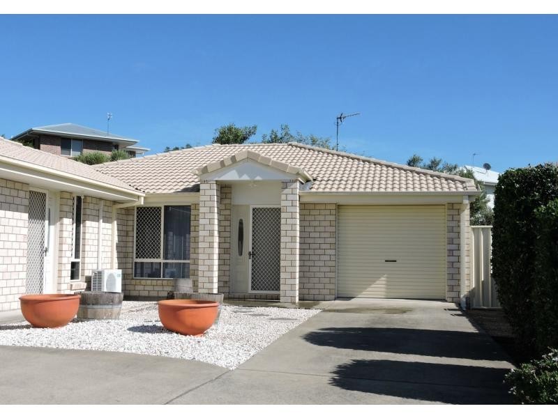 2/7 Coorey Place, Warwick QLD 4370