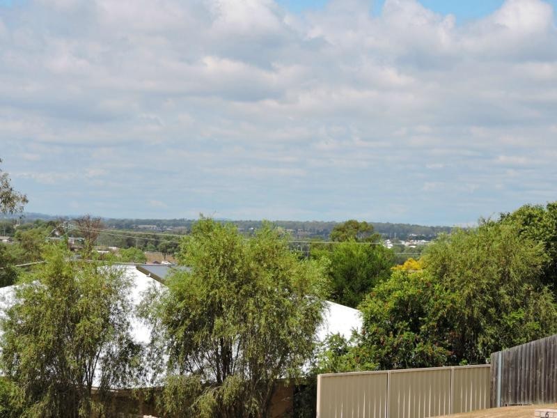 2/7 Coorey Place, Warwick QLD 4370