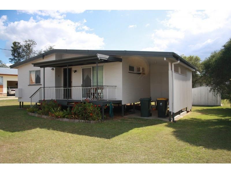 33 Wattle Avenue, Warwick QLD 4370