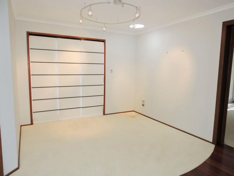 24 Peace Street, Rosenthal Heights QLD 4370