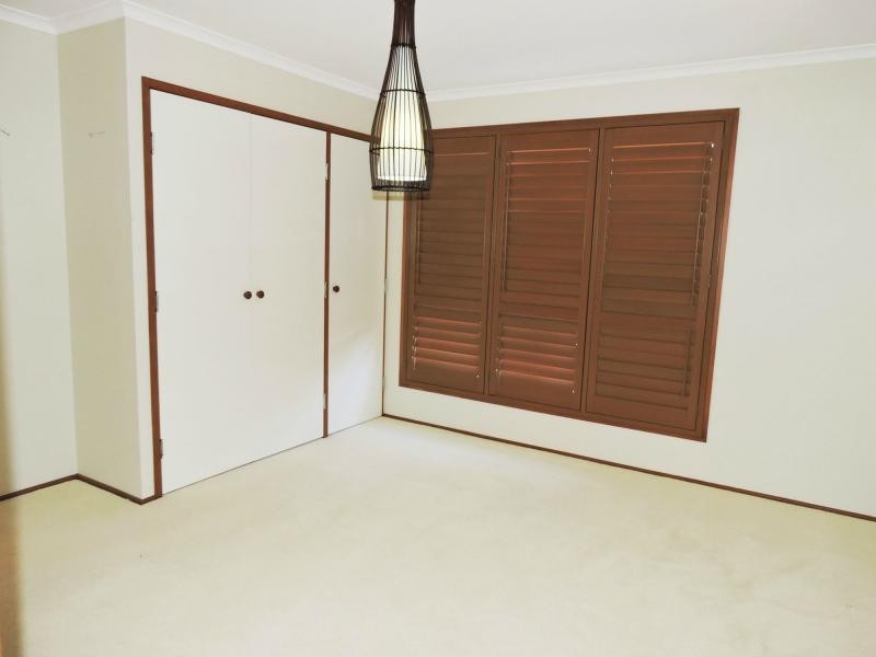 24 Peace Street, Rosenthal Heights QLD 4370