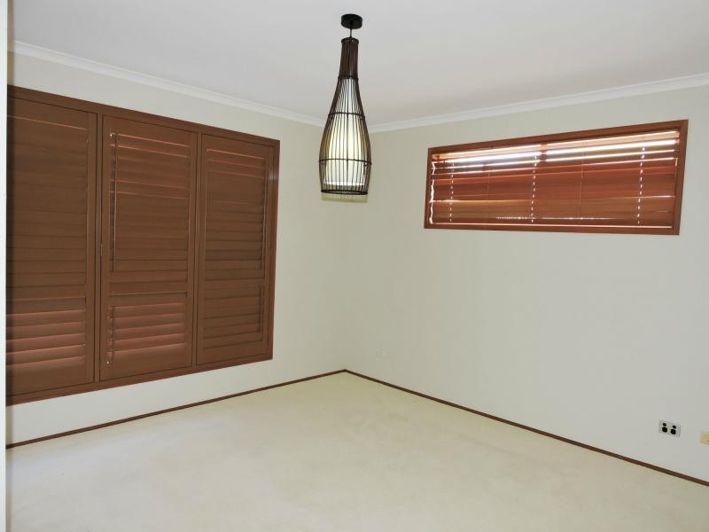 24 Peace Street, Rosenthal Heights QLD 4370