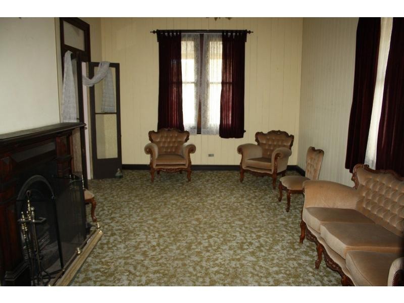 74 Wood Street, Warwick QLD 4370