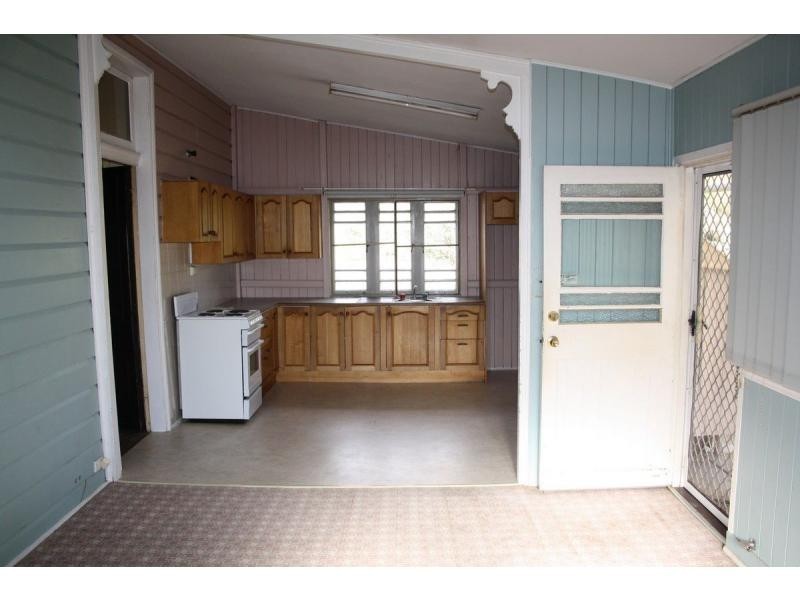 74 Wood Street, Warwick QLD 4370