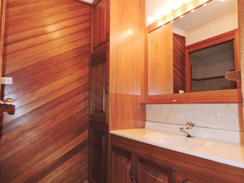 12 Vanneck Street, Yangan QLD 4371