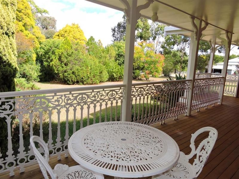 12 Vanneck Street, Yangan QLD 4371