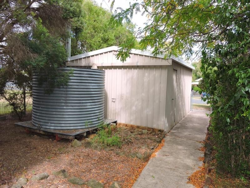 12 Vanneck Street, Yangan QLD 4371