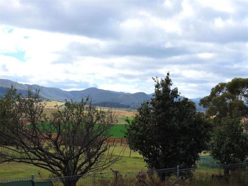 12 Vanneck Street, Yangan QLD 4371