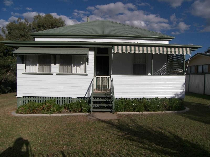 114 Bisley Street, Warwick QLD 4370