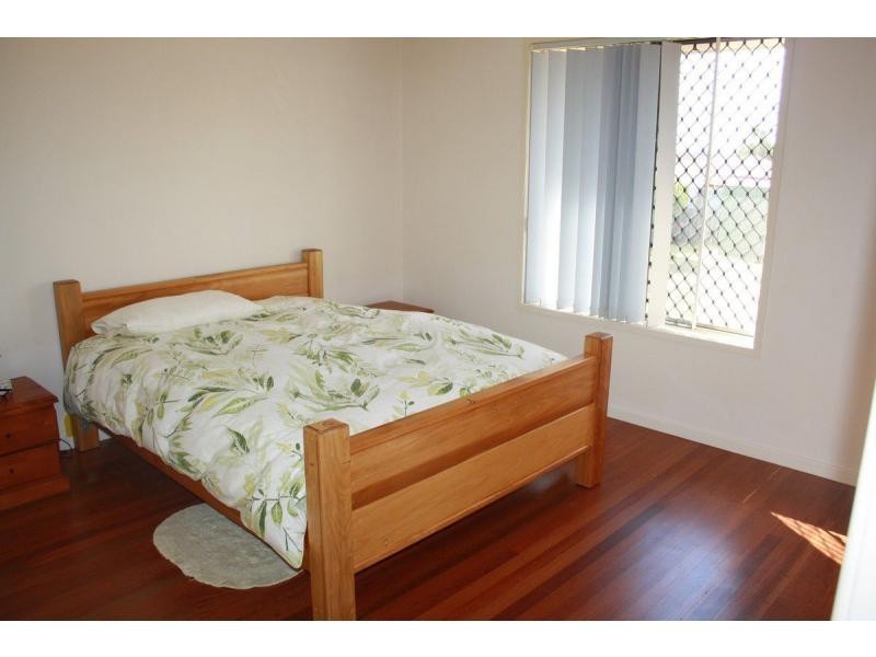 5 Robyn Street, Rosenthal Heights QLD 4370
