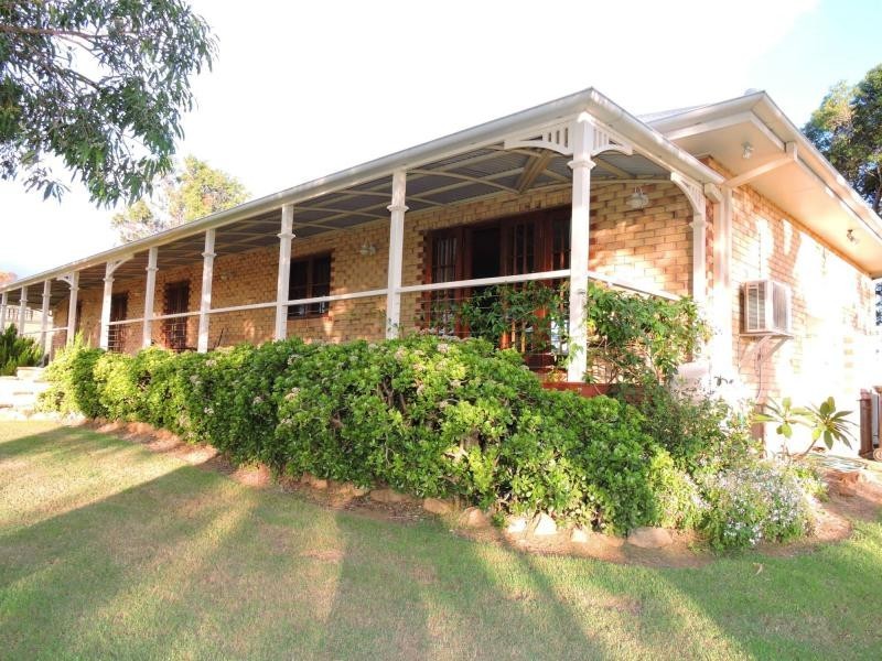 435 Glen Road, Rosenthal Heights QLD 4370