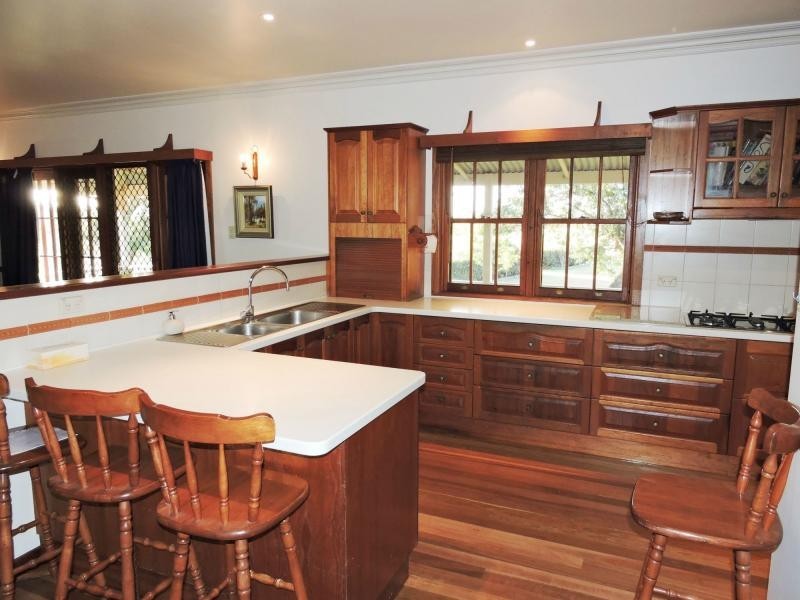 435 Glen Road, Rosenthal Heights QLD 4370