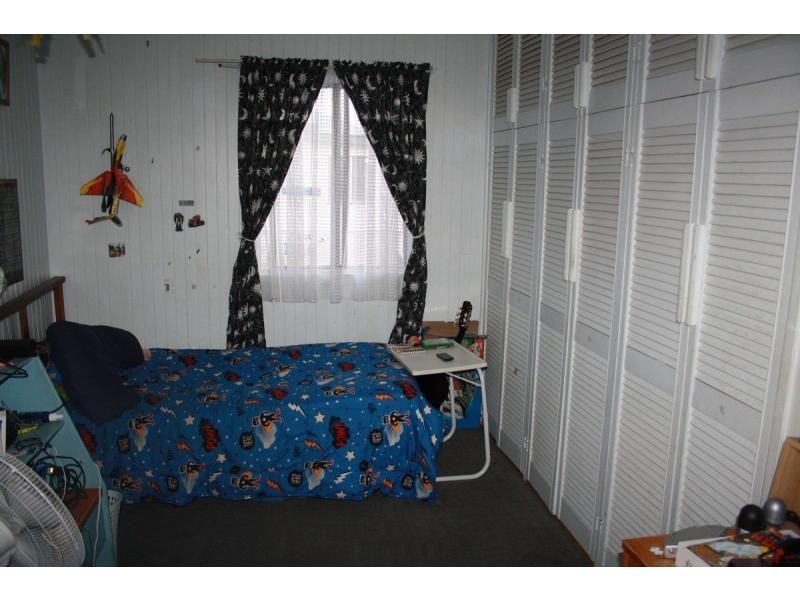 8 Sturt Street, Warwick QLD 4370