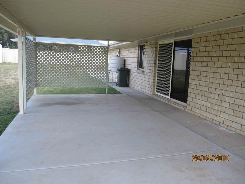 145 Ogilvie Road, Warwick QLD 4370