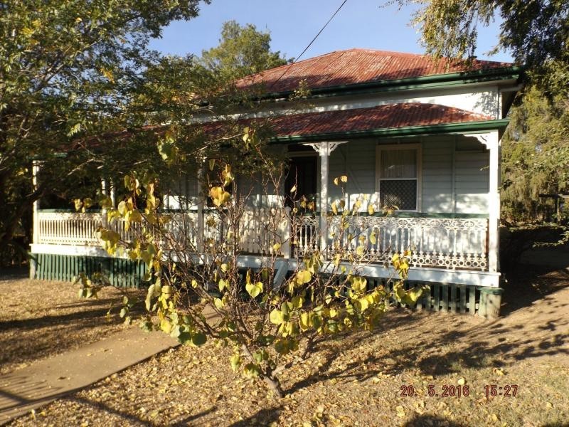 42 Myall Avenue, Warwick QLD 4370