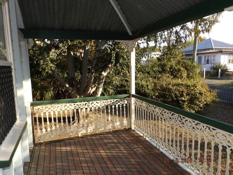 42 Myall Avenue, Warwick QLD 4370