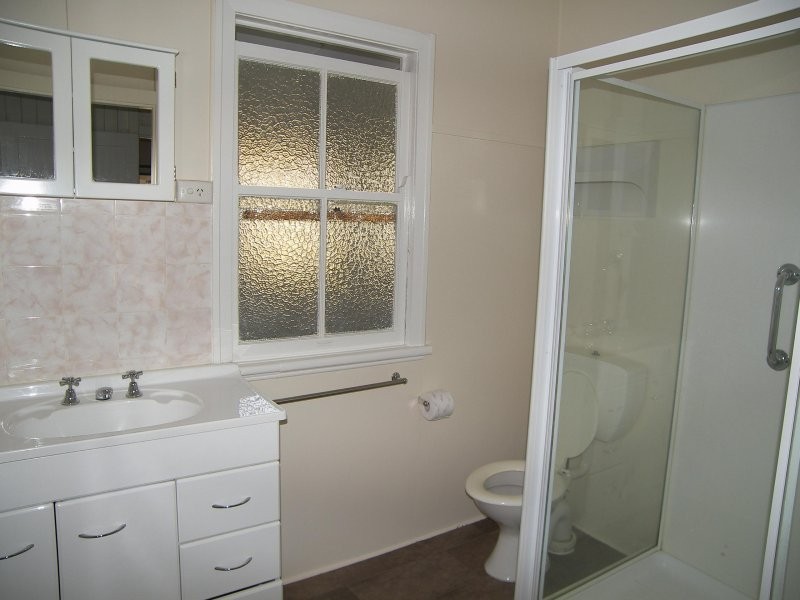 2 Glen Road, Warwick QLD 4370