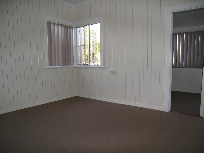 2 Glen Road, Warwick QLD 4370