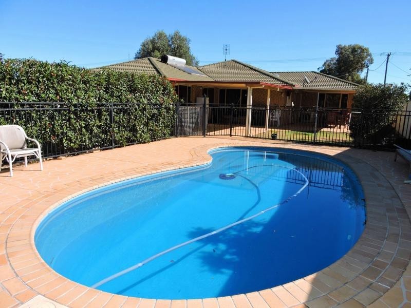 22 Devitt Street, Warwick QLD 4370