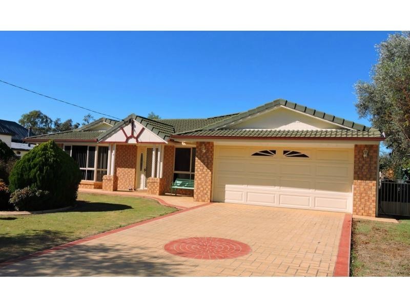 22 Devitt Street, Warwick QLD 4370