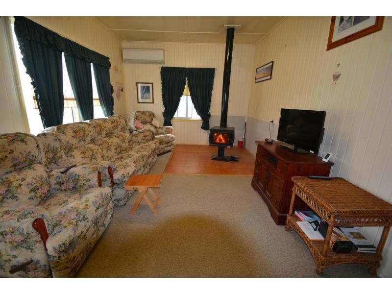 129 Wood Street, Warwick QLD 4370