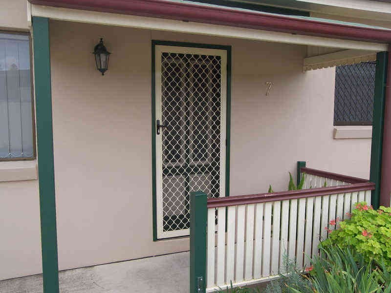 Unit 1/7 Palmerin Street, Warwick QLD 4370