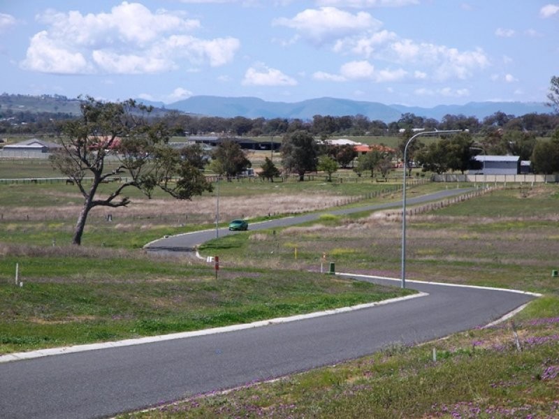 28 Condavale Drive, Warwick QLD 4370