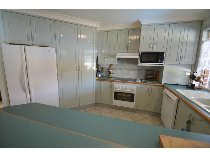 6 Fairway Drive, Warwick QLD 4370