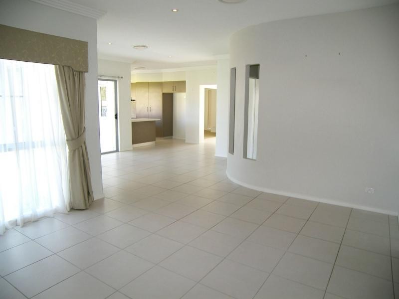 2 Rodeo Drive, Warwick QLD 4370