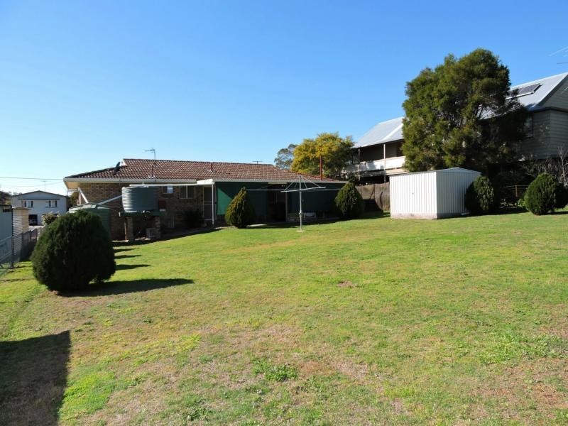 33 Clarke Street, Warwick QLD 4370