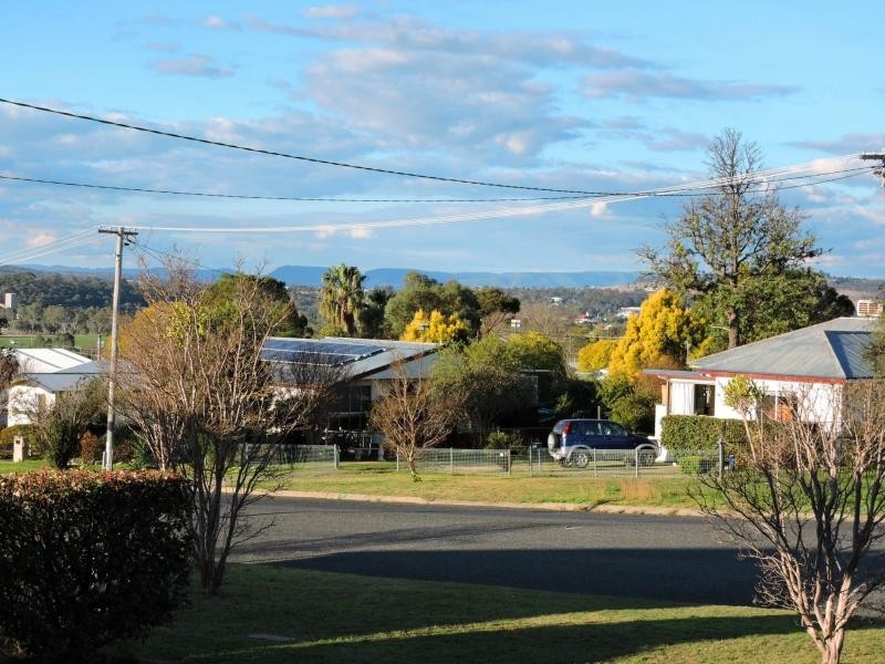 33 Clarke Street, Warwick QLD 4370
