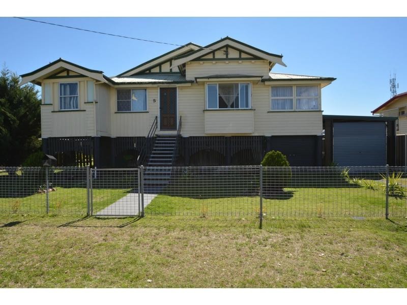 5 King Street, Warwick QLD 4370