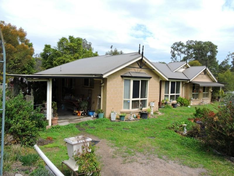 240 Ranger Road, Rosenthal Heights QLD 4370