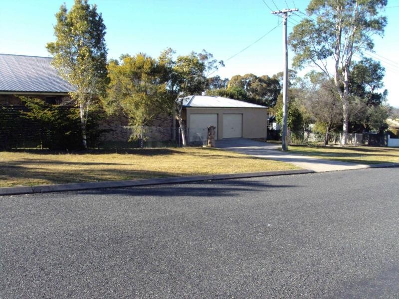 52 Glen Road, Warwick QLD 4370